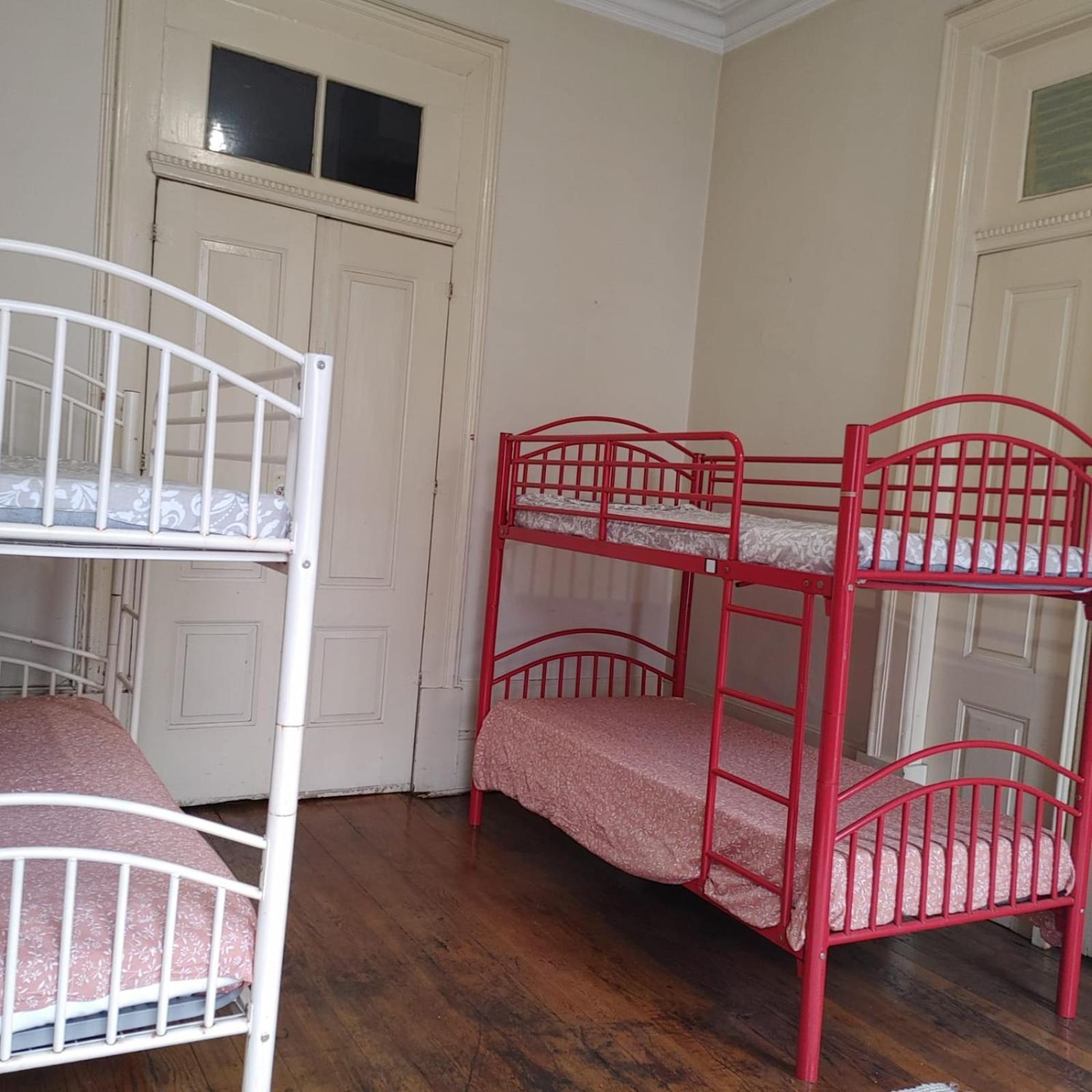 Dans L'Atelier Hostel Unidade Porta Nova 브라가 외부 사진